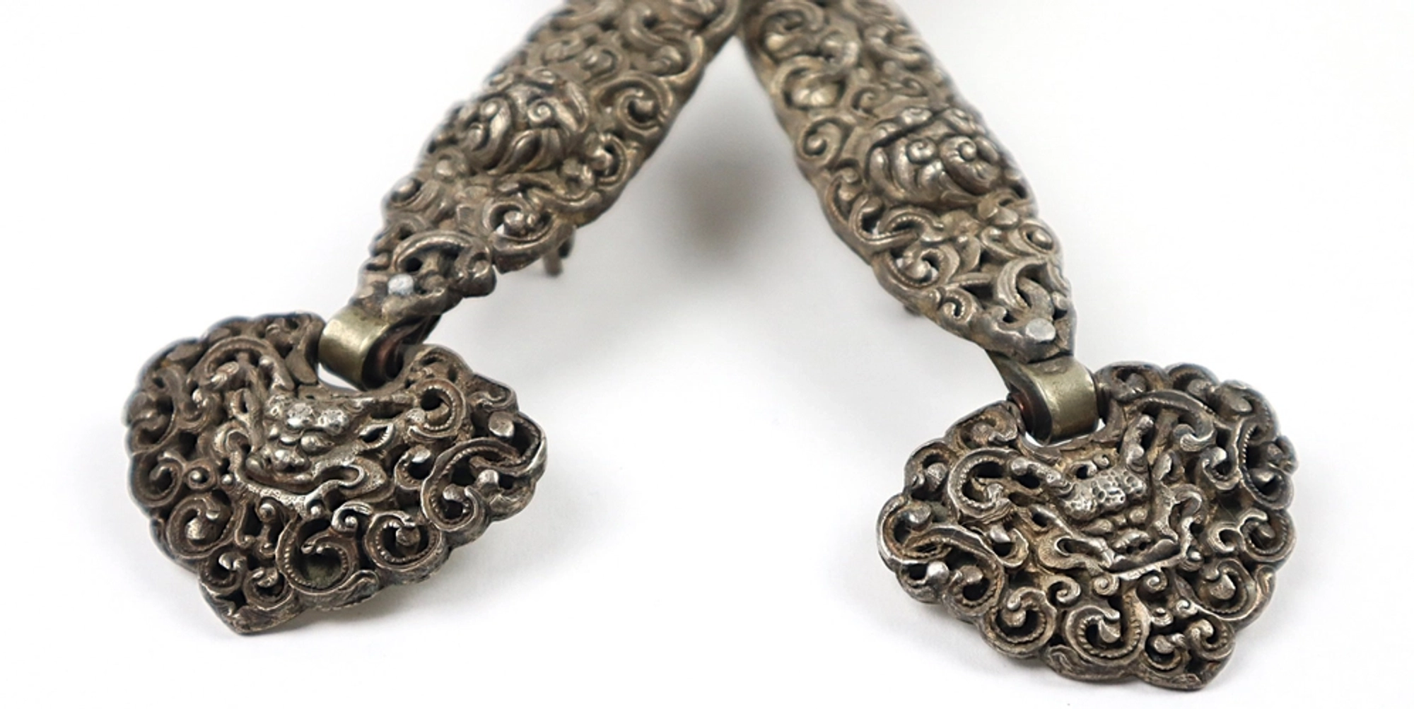 Ornements de sellerie en argent